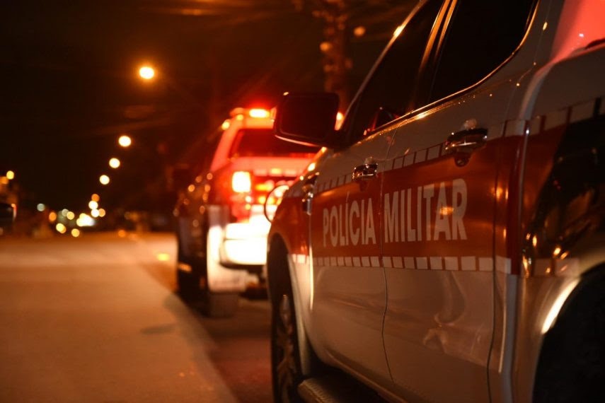 Polícia encerra festas clandestinas com aglomerações e apreende drogas no sertão paraibano