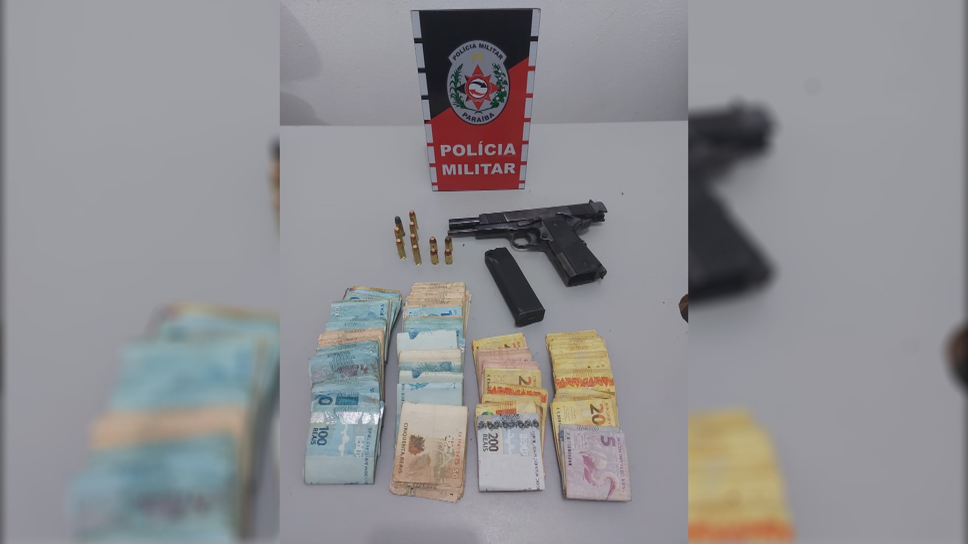 Polícia divulga mais detalhes da perseguição e prisão de suspeitos na noite deste domingo (16) em Patos. Veja