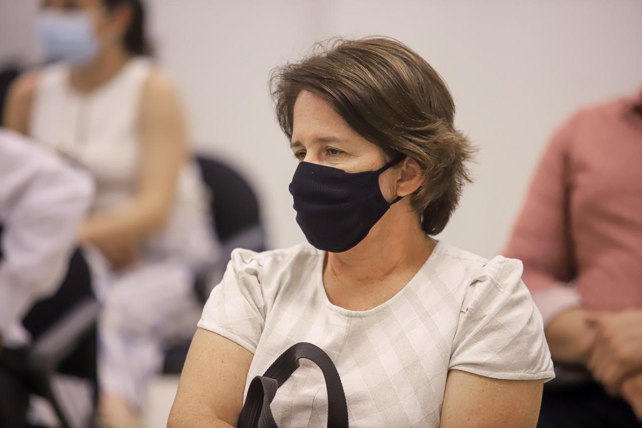 Mãe que pediu ajuda para filhos em situação crítica será beneficiada com auxílio, diz secretária de Assistência social