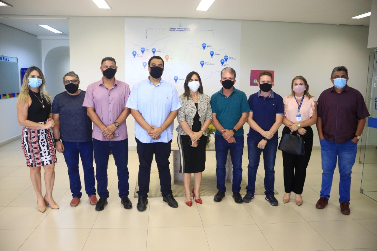 Prefeito de Patos recebe a visita do Secretário Estadual de Turismo e Desenvolvimento Econômico da Paraíba