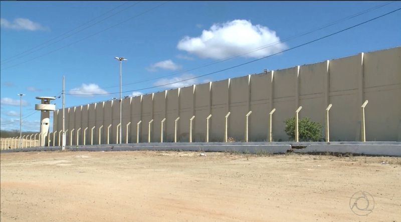 Droga arremessada para dentro do Presídio de Patos na madrugada desta sexta (21) é interceptada e apreendida