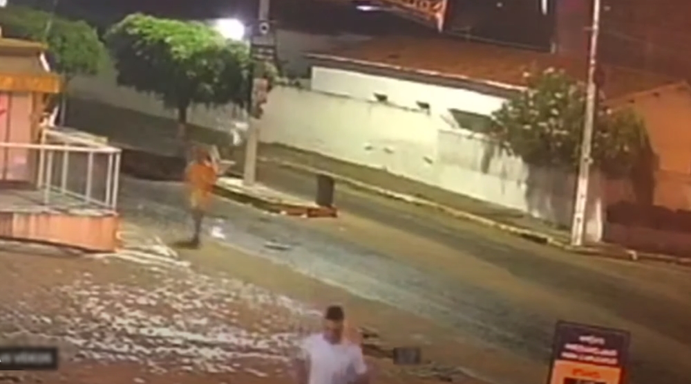 Divulgado vídeo que mostra momento em que detentos fogem da Cadeia Pública de Itaporanga