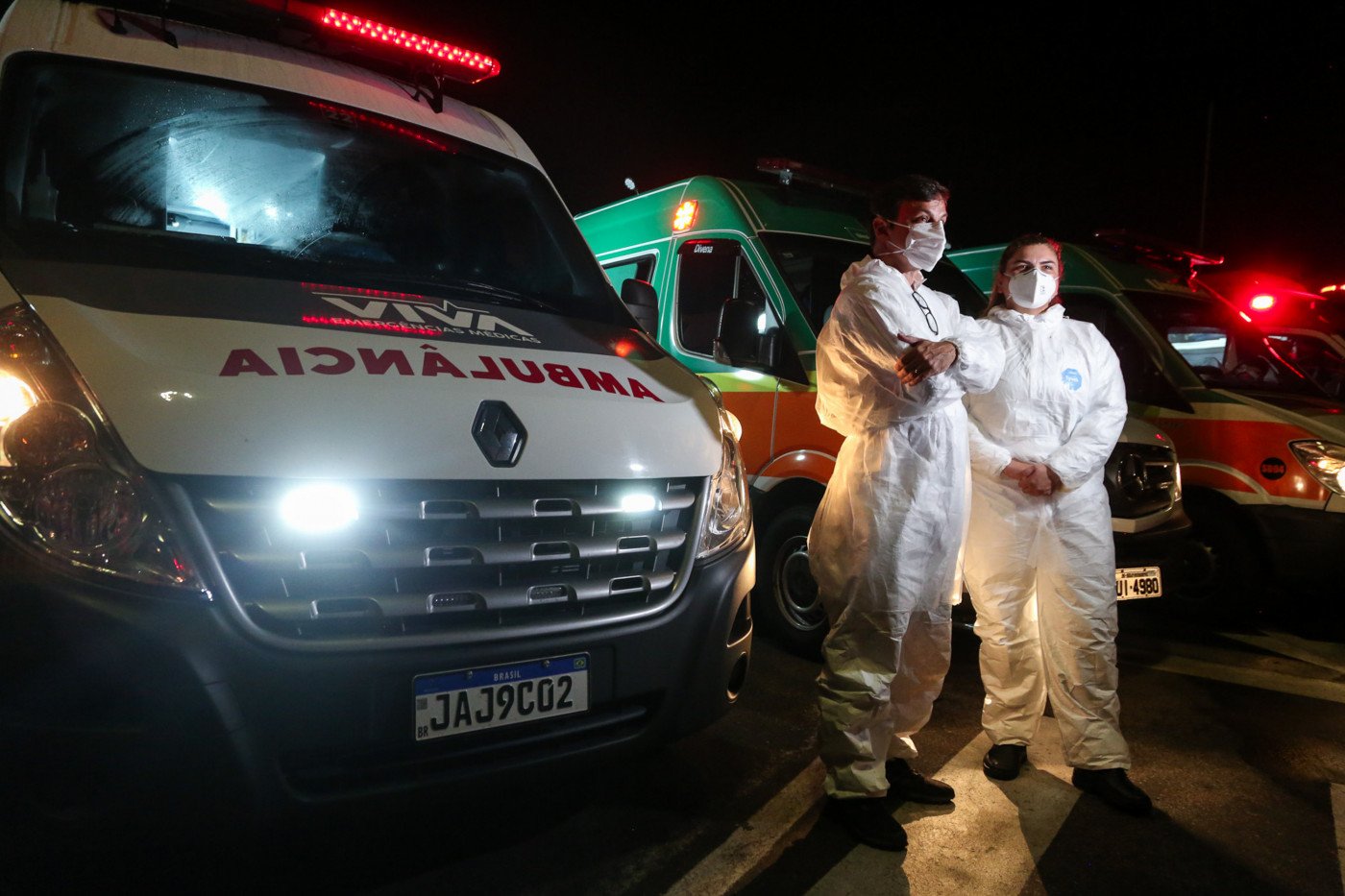 Brasil registra 35 mil casos e 860 mortes por Covid-19 em 24 horas