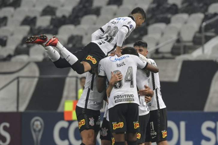 SUL-AMERICANA: Dupla argentina e Peñarol avançam; Bahia e Corinthians se despedem
