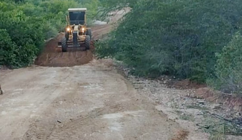 Estradas Vicinais são recuperadas no município de Cacimba de Areia-PB