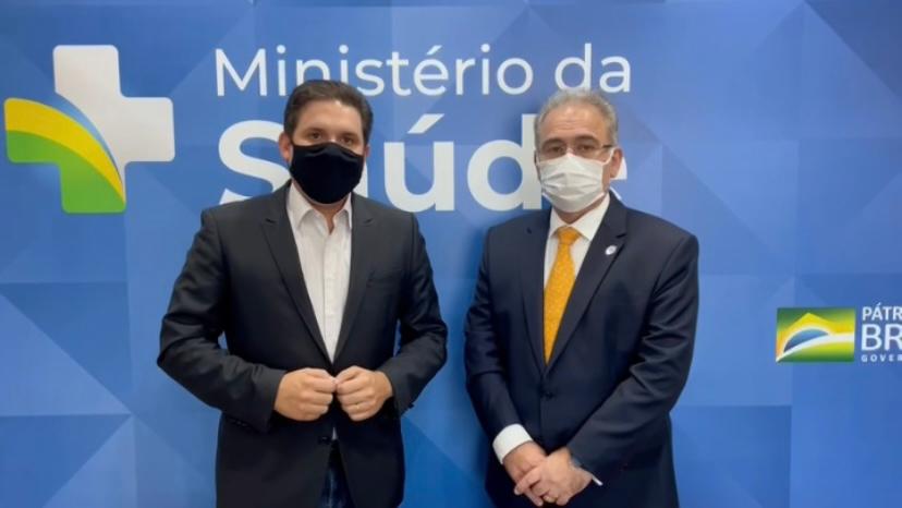 Ministro da Saúde e Hugo Motta anunciam chegada de Concentradores de Oxigênio a PB. Patos receberá 5 deles