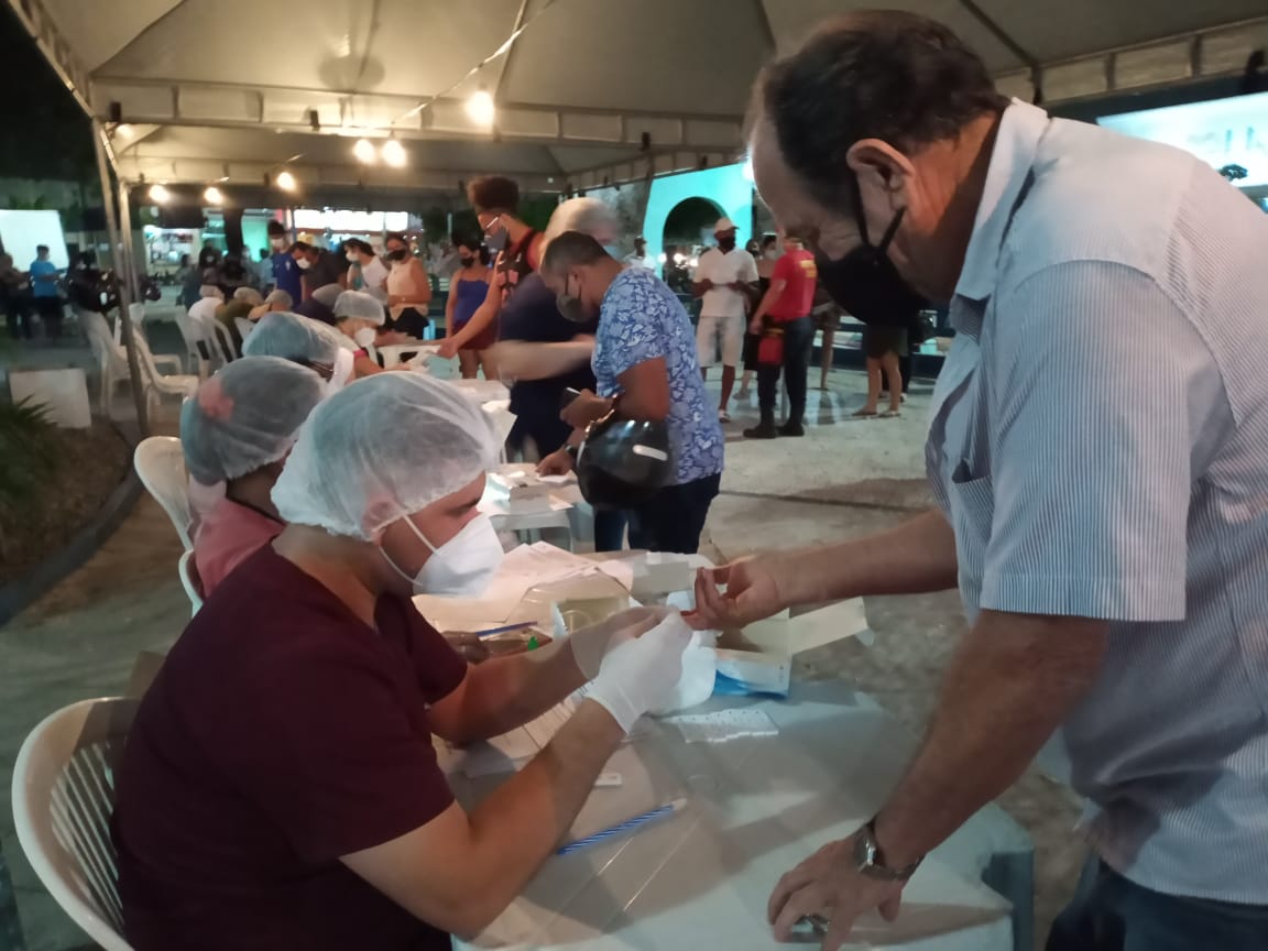 Testagem aberta no Centro de Patos detecta 81 pessoas positivadas para Covid-19