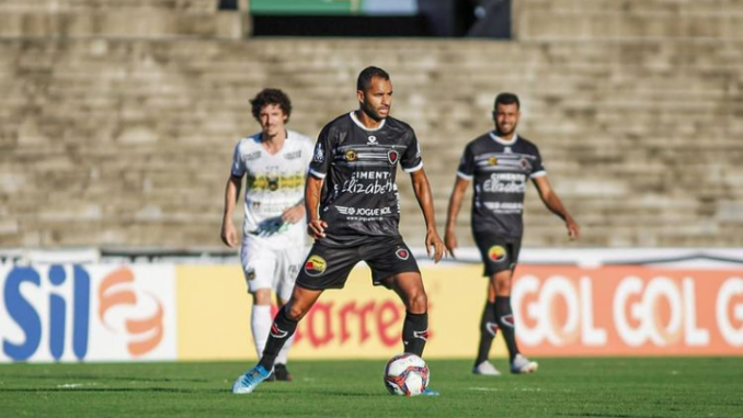 No Almeidão, Botafogo-PB perde o jogo e a liderança do Grupo A para o Volta Redonda