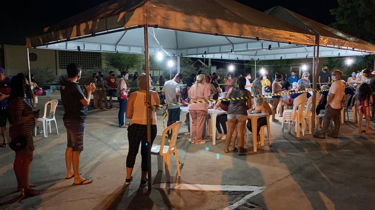 90 pessoas testam positivo para covid-19 em testagem em massa realizada na noite desta quinta (17) no Jatobá em Patos