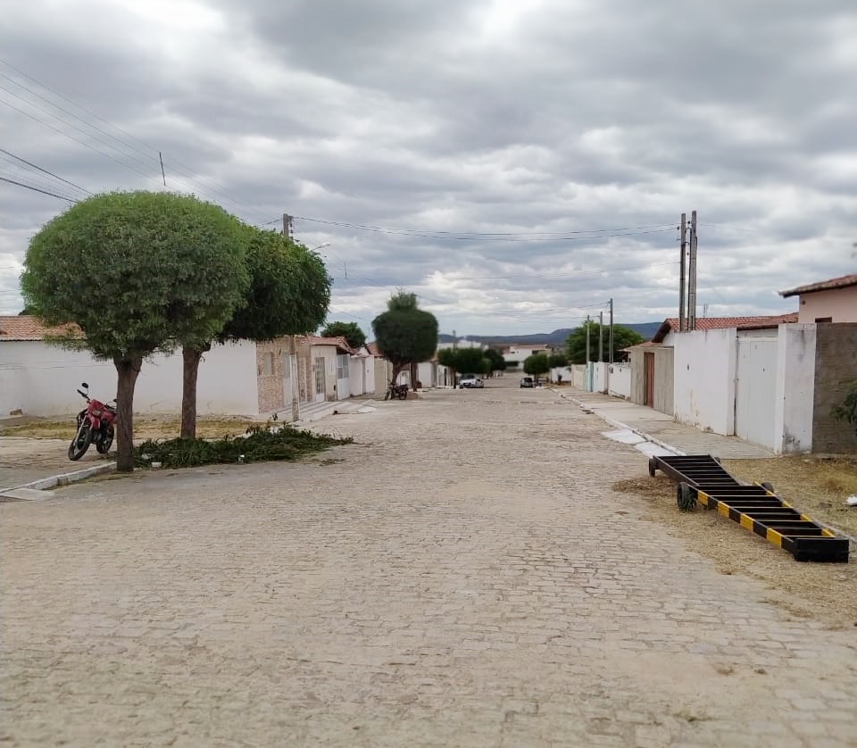Internauta denuncia falta d’água em bairro de São Mamede