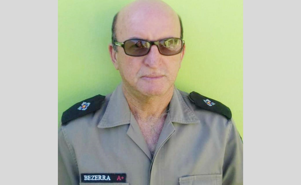 Disparos de arma de fogo são efetuados nas proximidades da casa do conhecido Tenente Bezerra. Ele acha que foi intimidação