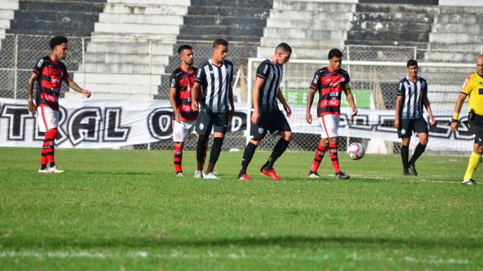 Com golaço de Fábio Lima, Campinense vence Central-PE