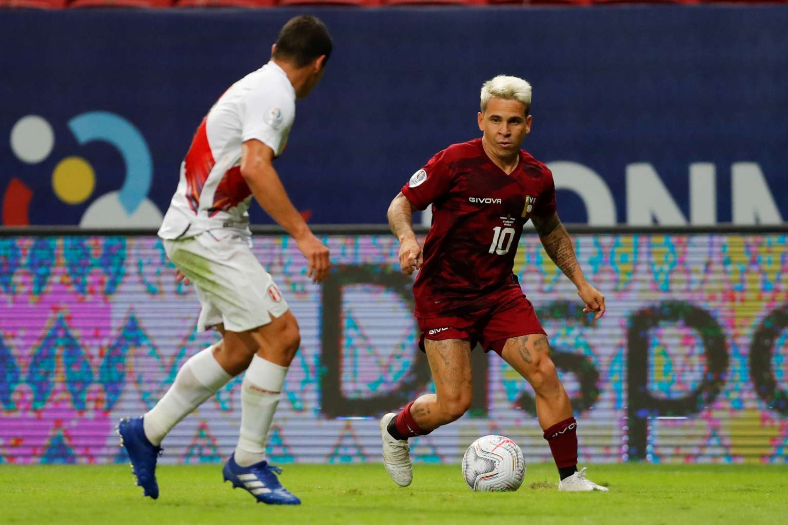 COPA AMÉRICA: Brasil apenas empata e Peru elimina a Venezuela