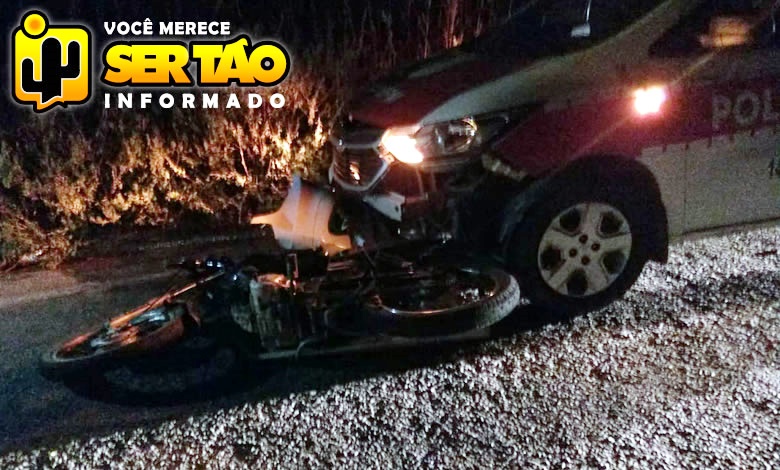 Viatura da Polícia Militar se envolve em acidente no Sertão na noite deste domingo (27)