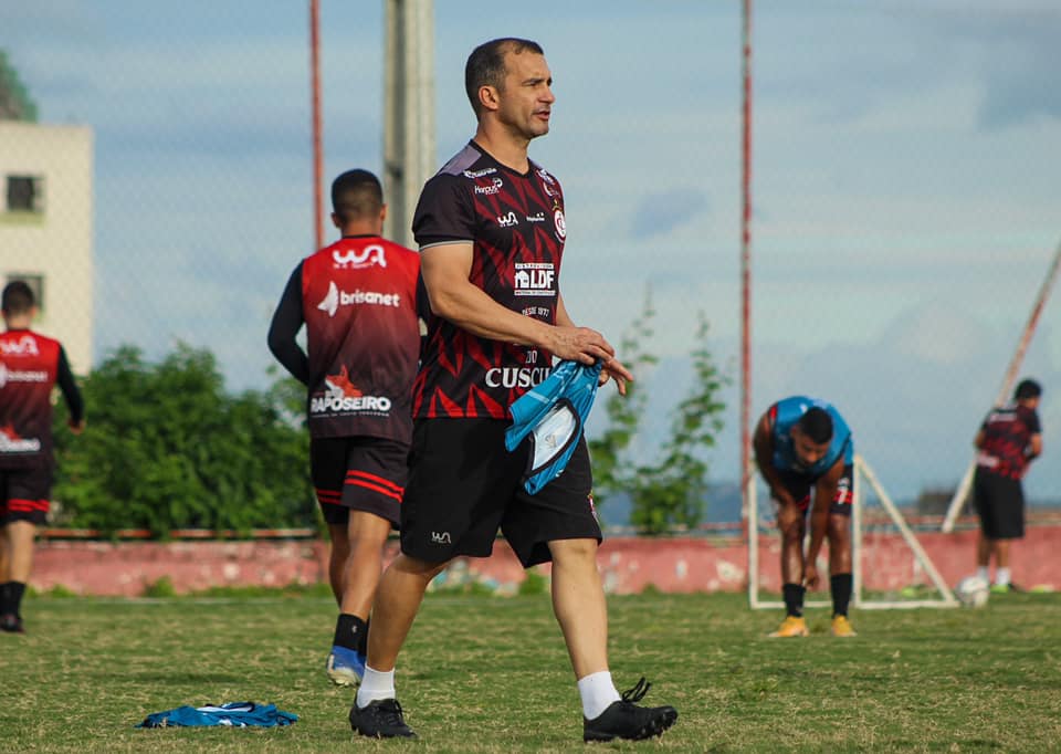 Campinense e Treze fazem duelo decisivo pela Série D do Brasileiro