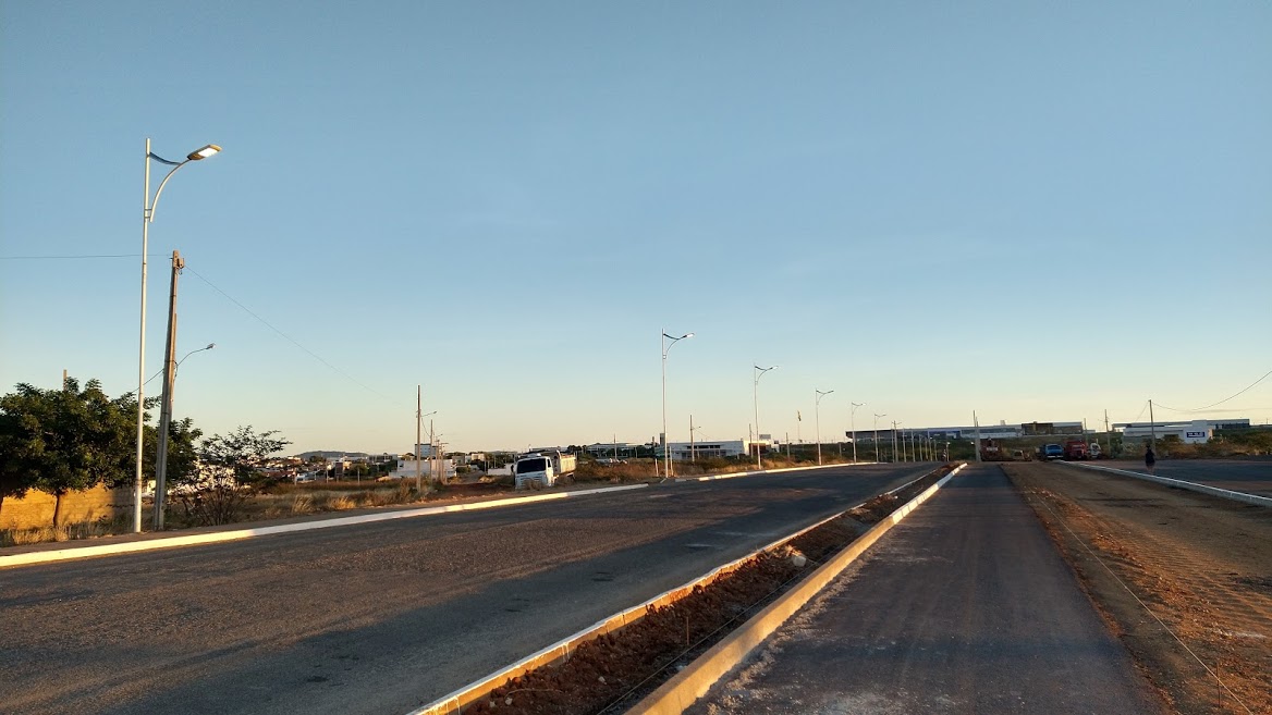 Em Patos, Parte da Alça Sudeste fica iluminada 24 horas por dia