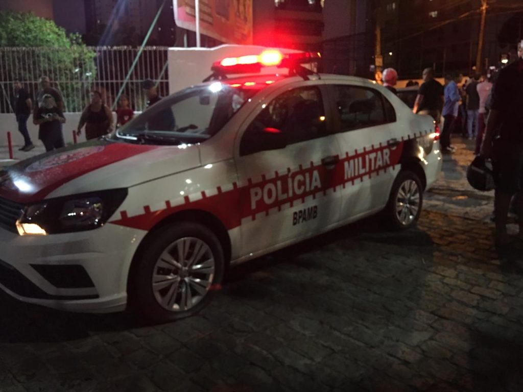 Moto tomada de assalto nesta terça (06) em Patos, é encontrada na noite desta quarta-feira (07) no Bairro do Jatobá em nossa cidade