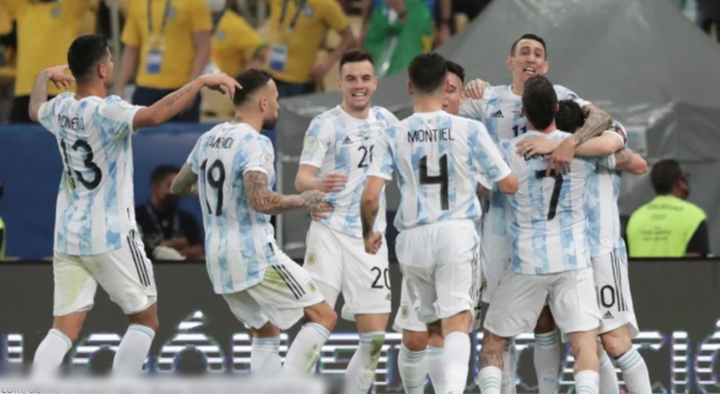 Argentina vence o Brasil, quebra jejum de 28 anos e vira maior campeã da Copa América