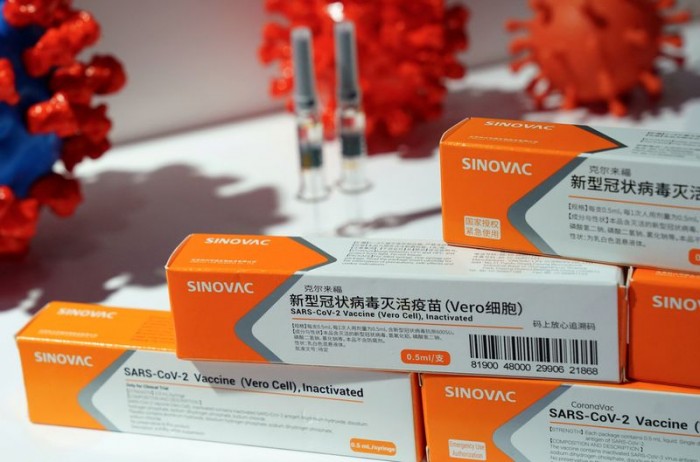 Covax vai distribuir CoronaVac e vacina da Sinopharm e 110 milhões de doses serão entregues até outubro