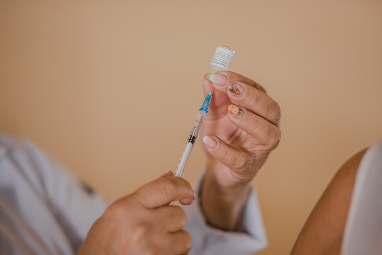 Prefeitura de Patos faz chamamento para segunda dose da vacina contra Covid-19