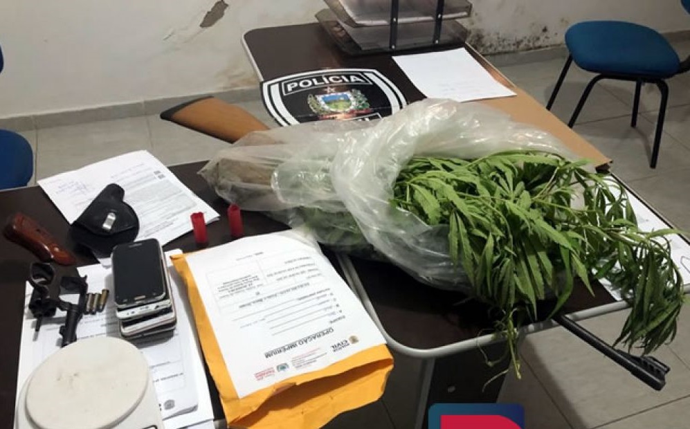 Operação efetuada pelas Polícias Militar e Civil no Vale do Piancó resulta na prisão de cinco indivíduos