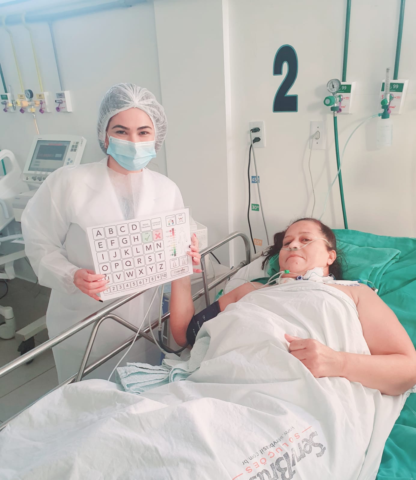 Hospital de Patos implanta projeto para facilitar comunicação de pacientes de UTI