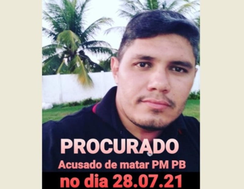 Alex, suspeito de envolvimento na morte do Cabo Paulino se entrega à Polícia neste domingo (01) em Patos