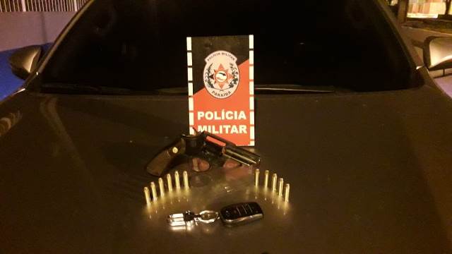 PM prende em flagrante, empresário por perturbação do sossego alheio, embriaguez ao volante e porte ilegal de arma de fogo