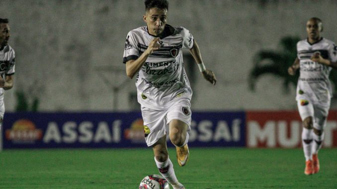 De virada, Botafogo-PB vence o Paysandu e volta a ponta da tabela na Série C