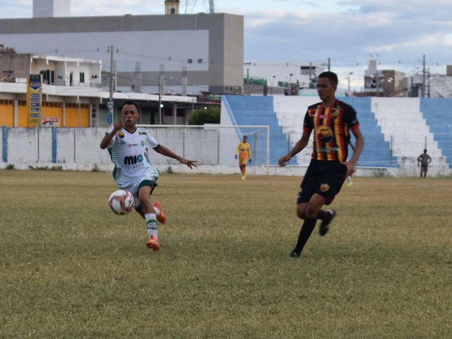 Nacional de Patos garante vaga nas quartas de final do Paraibano Sub-19