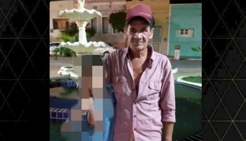 Homem é encontrado morto na calçada de um residência, em Conceição