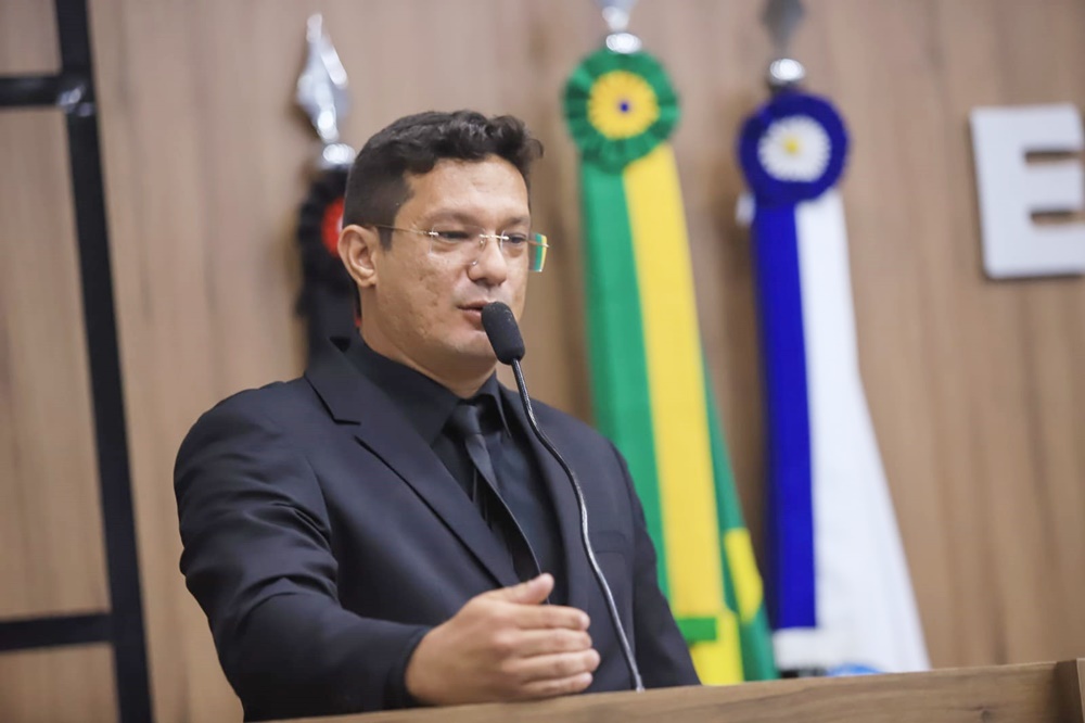 Visando um Atendimento de Urgência a Animais de rua, Vereador envia Ao Prefeito Um Projeto de Lei chamado 