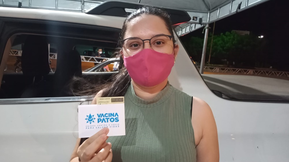 Jovens de Patos aprovam eficácia das vacinas contra covid-19