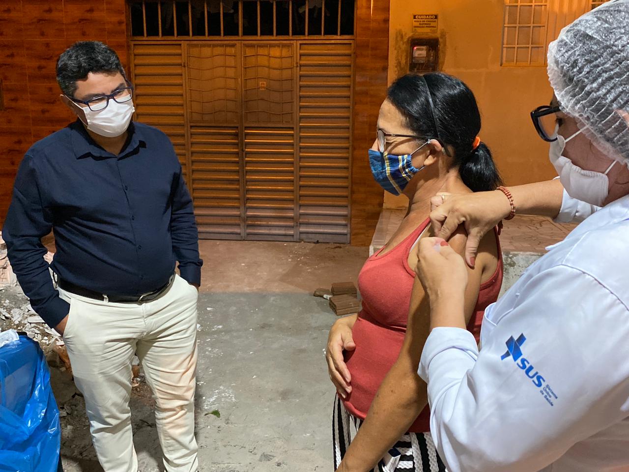 Patos já aplicou mais de 100 mil doses 1 e 2 das vacinas contra Covid-19