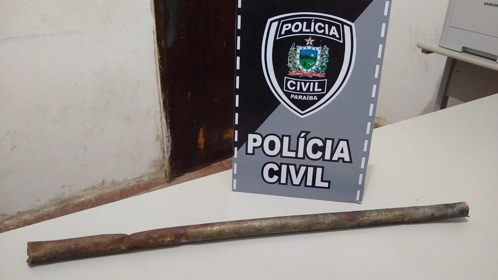 Polícia prende na Paraíba homem acusado de ameaçar irmã com barra de ferro