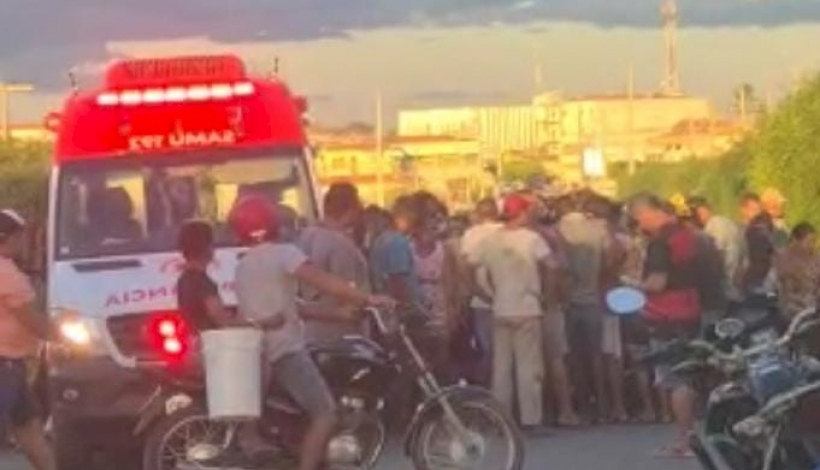 Jovem fica gravemente ferido após acidente de moto na cidade de Conceição