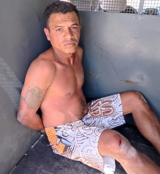 Mulher procura delegacia e denuncia que foi agredida por suspeito de matar menina de 11 anos, em João Pessoa