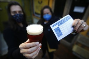 Após confirmação da variante delta em Cajazeiras, clientes só poderão frequentar bares e restaurantes com comprovante de vacinação