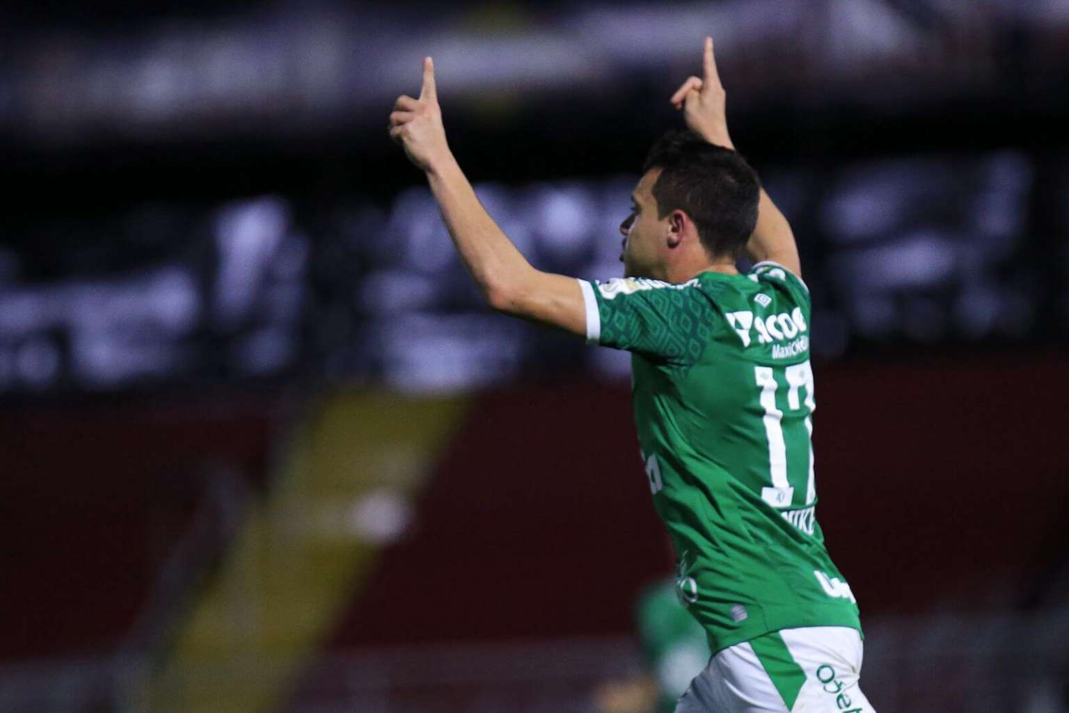 BRASILEIRÃO: Chapecoense vence a primeira, Coelho e Cuiabá se dão bem e Carille estreia com empate