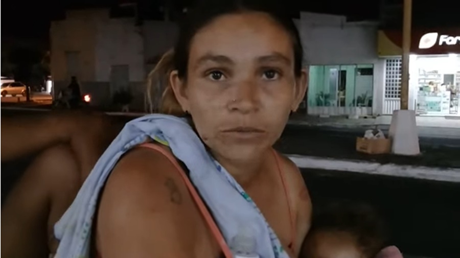 Torcida organizada Comando Alviverde faz campanha para judar mãe com sete filhos que vive situação difícil