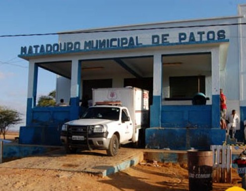 Diretora do Matadouro de Patos diz que acusações de comerciante Mamulengo são 