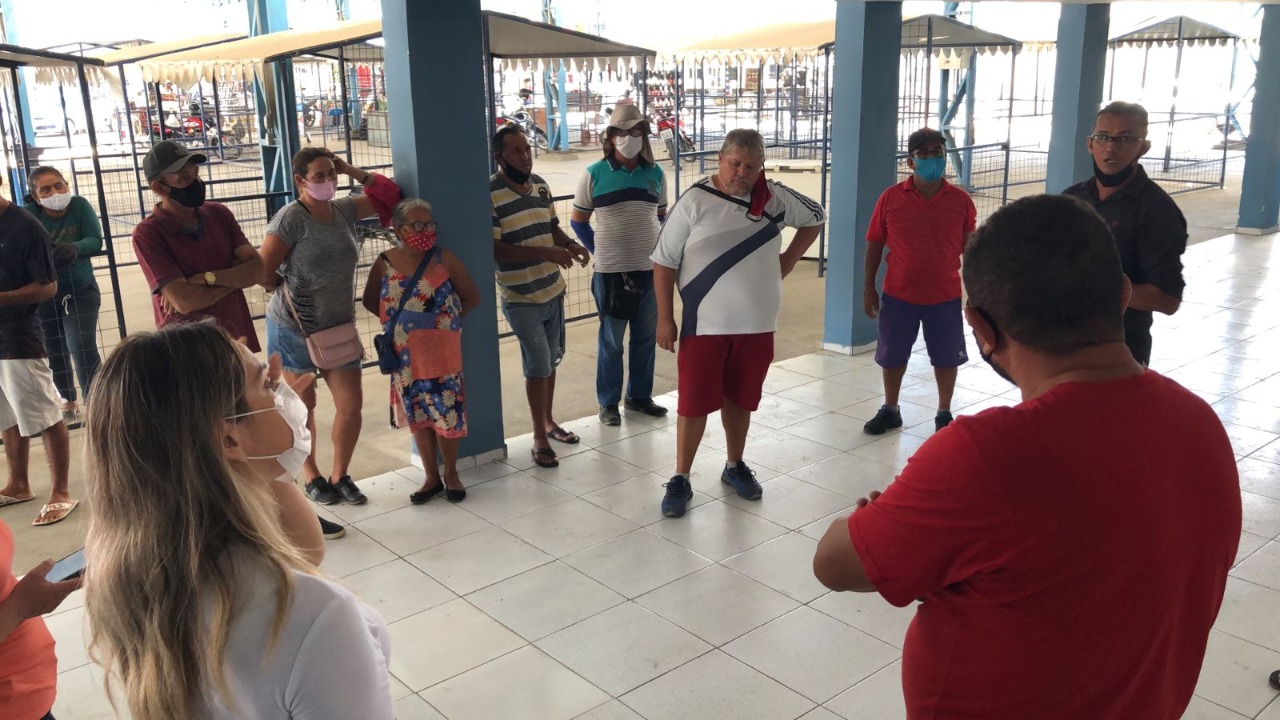 Feira da Troca poderá receber camelôs que estão de forma irregular no centro de Patos