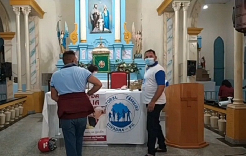 Homem bêbado invade Igreja em Uiraúna e ameaça fiéis