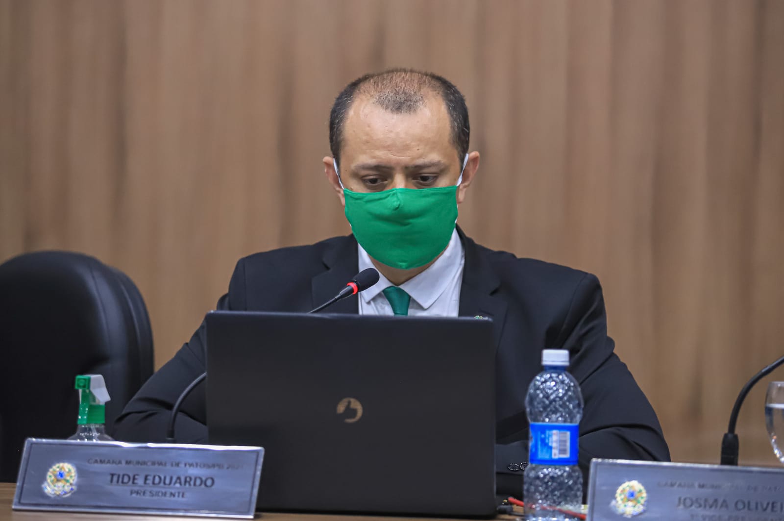 Envenenamento de animais em Patos: Vereador e protetores de animais acionam Ministério Público.