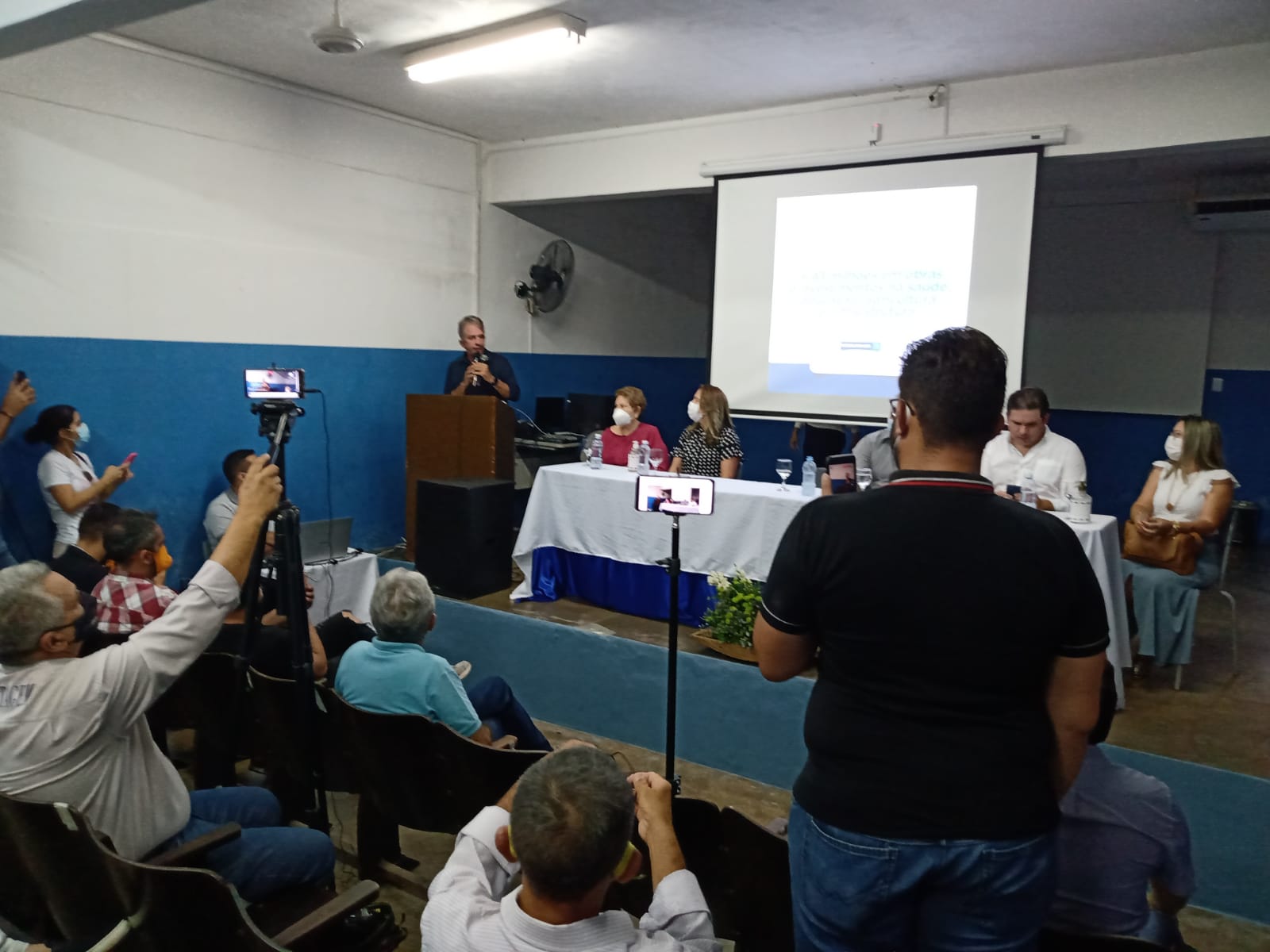 Nabor fala sobre pacotão de investimentos e diz que obras paralisadas serão retomadas em Patos