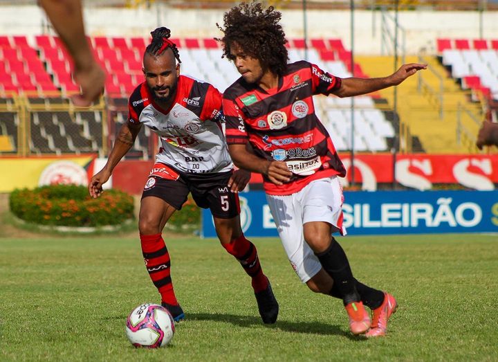 Campinense volta a vencer Guarany-CE e fica a dois jogos do acesso