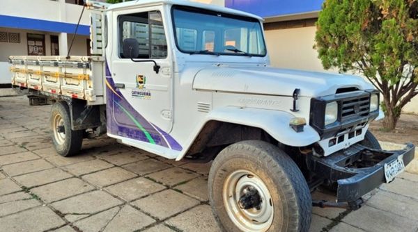 Prefeitura de Catingueira adquire veículos através do Incra