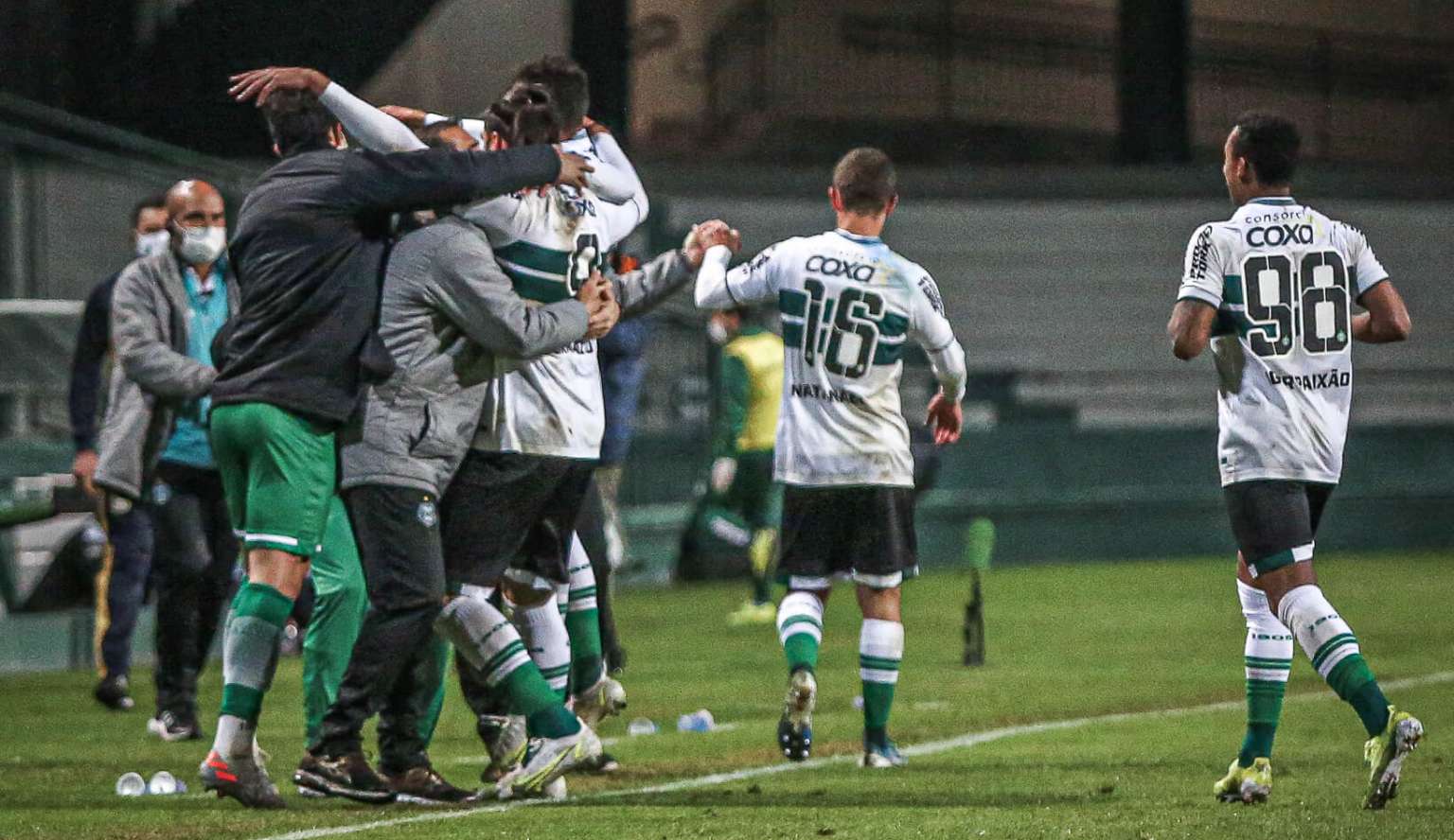 SÉRIE B: Coritiba tenta dar outro passo rumo ao acesso e Botafogo quer recuperar a vice-liderança