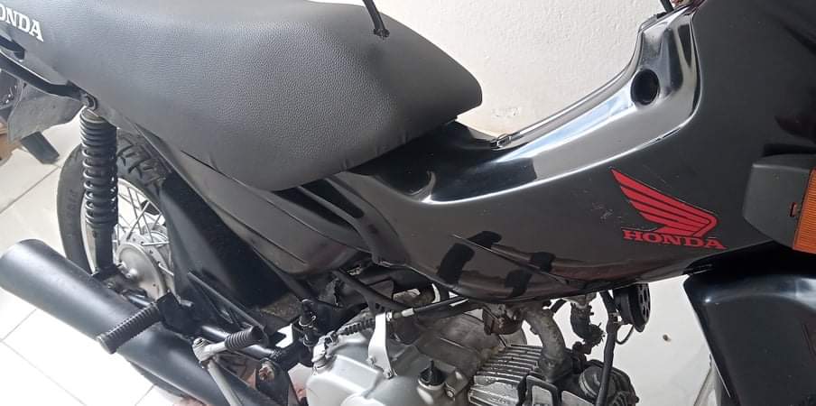 Comerciante tem motocicleta furtada na tarde desta segunda-feira (11), em Patos