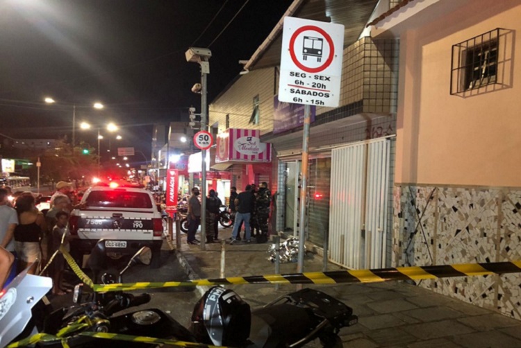 Mulher reage a assalto e mata bandido dentro de sua loja na Paraíba